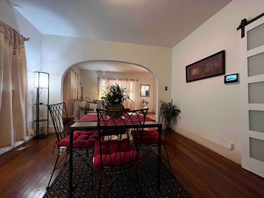 Comfortable 2-Bdrm Spacious Home With Wifi & Patio Индианаполис Экстерьер фото